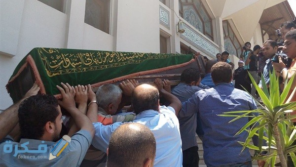 تفسير رؤية الجنازة لابن سيرين او لابن شاهين 1 حلم رؤية حمل الميت في المنام
