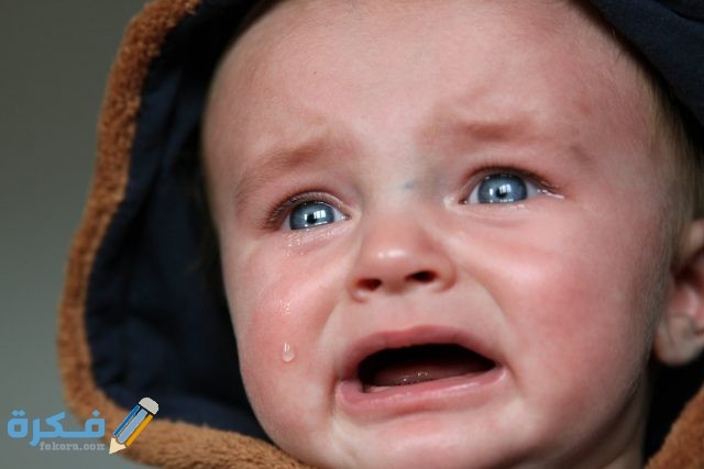 baby tears small child sad 47090