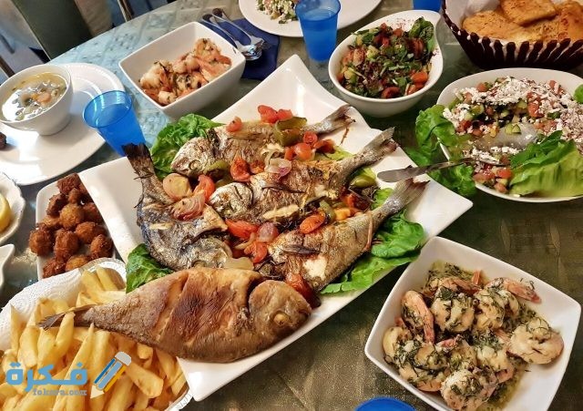 تفسير رؤية الميت يجلس