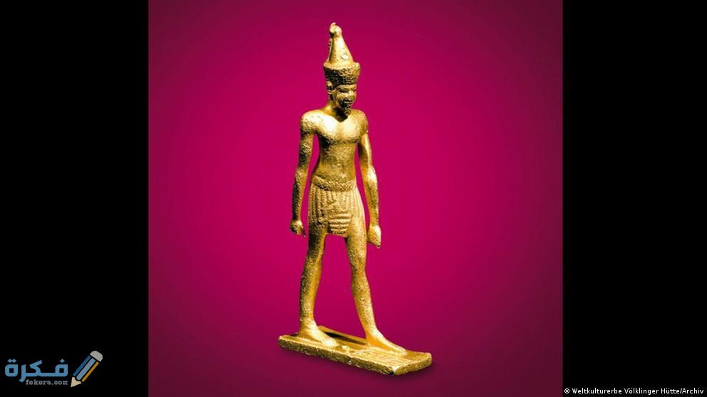 التماثيل الفرعونية المصنوعة من الذهب 