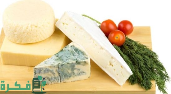 القيمة الغذائية في أوقية الجبن الأزرق