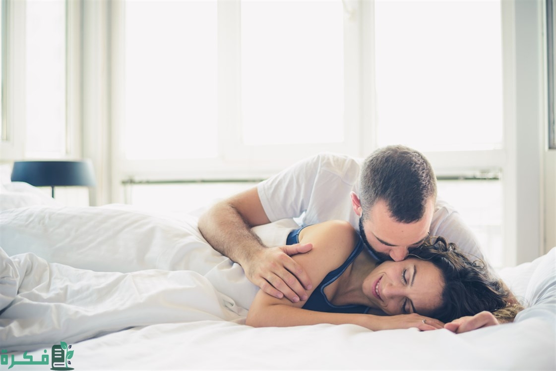لماذا يحب الرجل النوم فوق زوجته 1 لماذا يحب الرجل النوم فوق زوجته