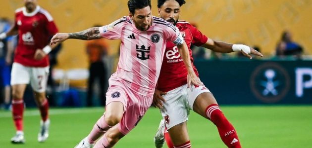 الأهلي يقدم مكافآت استثنائية للاعبيه قبل مواجهتي بالميراس وبورتو