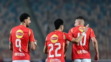 الأهلي يودع نجمه بقرار مفاجئ: الطرد بعد أداء مخيب للآمال