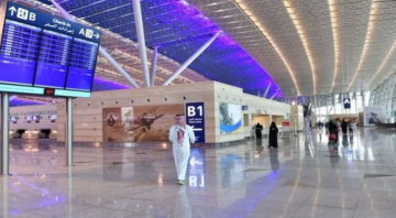 <p><strong>المطارات الدولية السعودية: نصائح هامة للمسافرين إلى الدول المتأثرة بإغلاق الأجواء</strong></p>