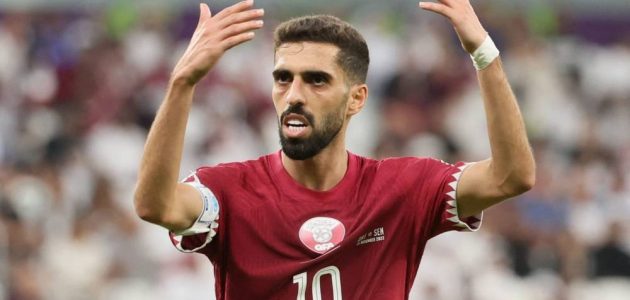 الهيدوس يعود عن اعتزاله لقيادة العنابي في رحلة التأهل للمونديال