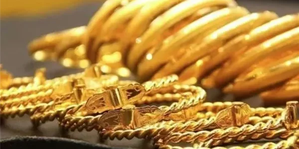 «تعرّف على» أسعار الذهب اليوم: تحديثات حصرية لمستثمري المعدن النفيس!