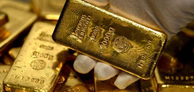 «توقعات جديدة» الفيدرالي يخفض أسعار الفائدة والذهب يتأرجح وسط التوترات - تفاصيل حصرية من أخبار السعودية