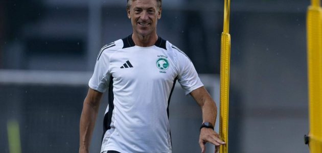 رينارد يهدف لتحقيق الانتصار الـ26 مع المنتخب السعودي في مواجهة جديدة