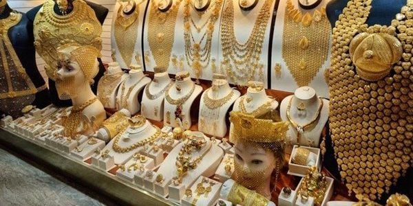 «عاجل» تراجع سعر الذهب في مصر بـ 25 جنيهًا: ماذا يعني ذلك للمستثمرين؟