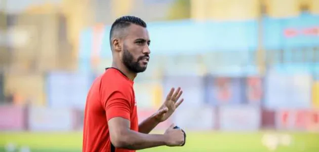 حسام عاشور يكشف عن مفاجأة مثيرة في «أوضة لبس» الأهلي ويطالب بتدخل الإدارة 1 حسام عاشور يكشف عن مفاجأة مثيرة في «أوضة لبس» الأهلي ويطالب بتدخل الإدارة