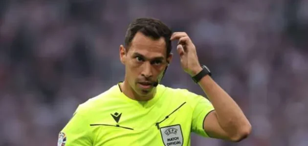 «IFAB» يوافق على استخدام الحكام لكاميرات البث التلفزيوني في خطوة ثورية لكرة القدم 1 «IFAB» يوافق على استخدام الحكام لكاميرات البث التلفزيوني في خطوة ثورية لكرة القدم