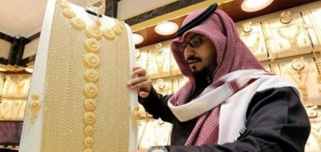 أسعار الذهب في السعودية تسجل تراجعًا ملحوظًا اليوم الأربعاء 23 يوليو 2025 1 أسعار الذهب في السعودية تسجل تراجعًا ملحوظًا اليوم الأربعاء 23 يوليو 2025