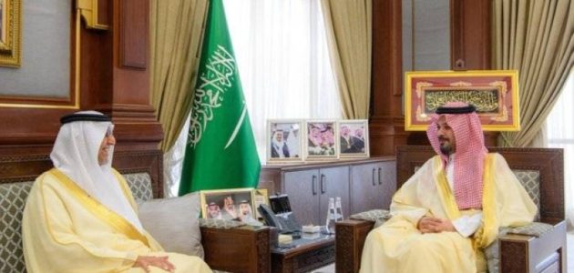 أمير المدينة المنورة يلتقي محافظ الهيئة السعودية للمواصفات والمقاييس والجودة 1 أمير المدينة المنورة يلتقي محافظ الهيئة السعودية للمواصفات والمقاييس والجودة