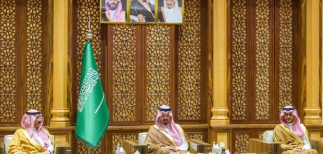 أمير المدينة يلتقي وكيل وزارة الداخلية ووكلاء إمارات المناطق في زيارة رسمية 1 أمير المدينة يلتقي وكيل وزارة الداخلية ووكلاء إمارات المناطق في زيارة رسمية