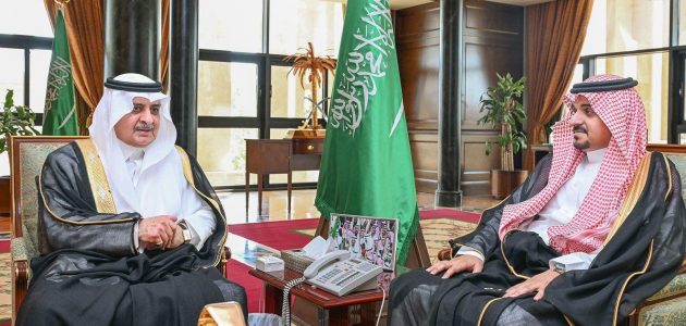 أمير تبوك يكشف عن مشاريع ومبادرات شركة الاتصالات السعودية في المنطقة 1 أمير تبوك يكشف عن مشاريع ومبادرات شركة الاتصالات السعودية في المنطقة