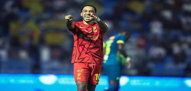 أولمبيك مرسيليا يدخل في مفاوضات مع محترف القادسية لتعزيز صفوفه 1 أولمبيك مرسيليا يدخل في مفاوضات مع محترف القادسية لتعزيز صفوفه
