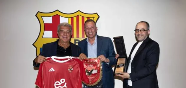 اجتماع تاريخي بين الخطيب ورئيس برشلونة يكشف تفاصيل مشروع استاد الأهلي 1 اجتماع تاريخي بين الخطيب ورئيس برشلونة يكشف تفاصيل مشروع استاد الأهلي