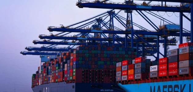 ارتفاع ملحوظ في الصادرات السعودية غير البترولية بنسبة 6% خلال مايو 1 ارتفاع ملحوظ في الصادرات السعودية غير البترولية بنسبة 6% خلال مايو