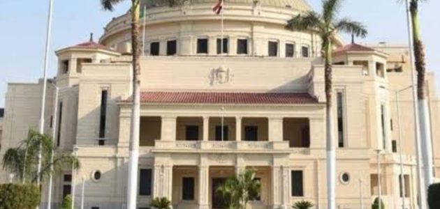«اكتشف» جميع كليات علمي علوم وعلمي رياضة والأدبي في الجامعات والمعاهد المصرية المعتمدة لعام 2025: ما هي الخيارات المتاحة لك؟