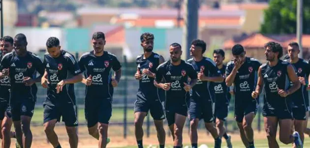 الأهلي يدرس ضم 3 مهاجمين لتعويض رحيل وسام أبو علي 1 الأهلي يدرس ضم 3 مهاجمين لتعويض رحيل وسام أبو علي