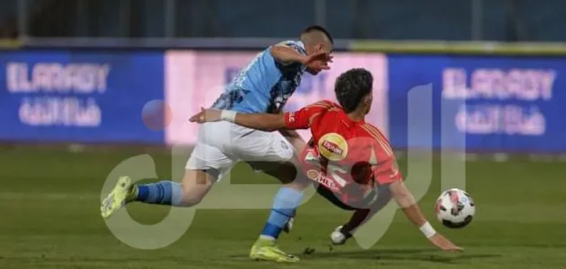 الأهلي يعرقل صفقة بيراميدز ويهدد مستقبل نجم الزمالك ومصير ديانج في مهب الريح 1 الأهلي يعرقل صفقة بيراميدز ويهدد مستقبل نجم الزمالك ومصير ديانج في مهب الريح