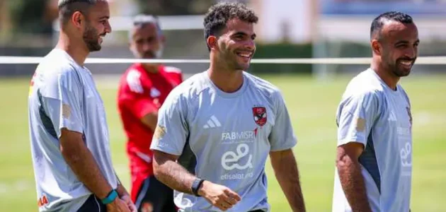 الأهلي يواصل تدريباته في معسكر تونس مع فقرات مخصصة لحراس المرمى 1 الأهلي يواصل تدريباته في معسكر تونس مع فقرات مخصصة لحراس المرمى