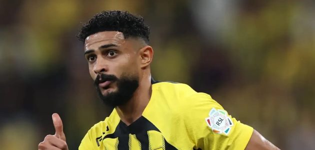 الاتحاد يخطط لضم عبدالإله العمري إلى صفوفه 1 الاتحاد يخطط لضم عبدالإله العمري إلى صفوفه