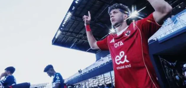 الخطيب يتخذ قرارًا مفاجئًا بشأن تعديل عقد إمام عاشور مع الأهلي 1 الخطيب يتخذ قرارًا مفاجئًا بشأن تعديل عقد إمام عاشور مع الأهلي