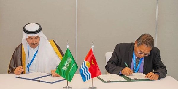السعودية وكيريباسي تتفقان على تعزيز خدمات النقل الجوي 1 السعودية وكيريباسي تتفقان على تعزيز خدمات النقل الجوي