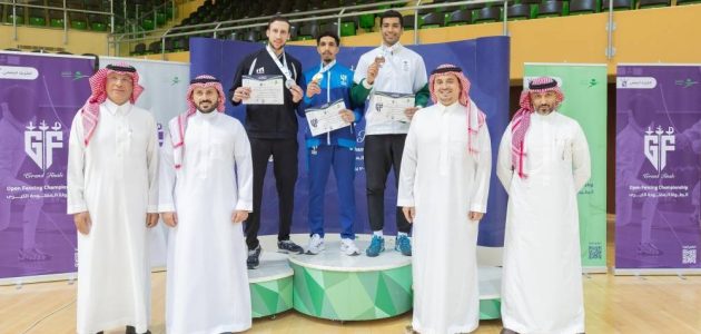 المطيري والعميري يتألقان في البطولة المفتوحة للمبارزة: تفاصيل مثيرة من قلب المنافسات! 1 المطيري والعميري يتألقان في البطولة المفتوحة للمبارزة: تفاصيل مثيرة من قلب المنافسات!