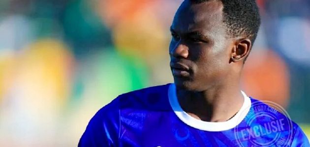 الهلال السوداني يتمسك بنجمه أداما كوليبالي ويرفض عرض الرياض المغري 1 الهلال السوداني يتمسك بنجمه أداما كوليبالي ويرفض عرض الرياض المغري