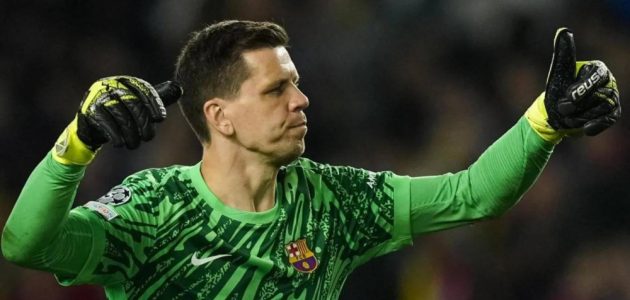 برشلونة يعلن تجديد عقد حارسه تشيزني حتى 2027