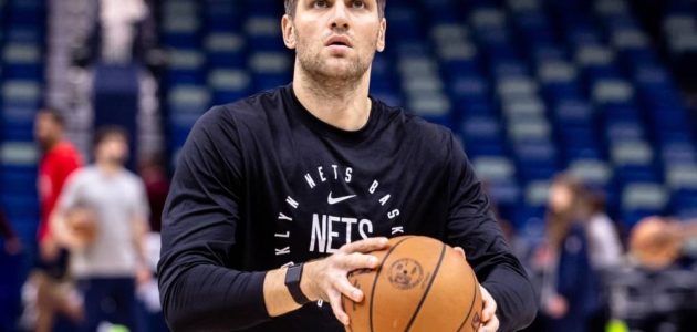 بوغدانوفيتش يعلن اعتزاله من NBA بعد مسيرة حافلة: تفاصيل مؤثرة من آخر مباراة