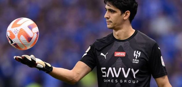 بونو يقترب من تجديد عقده مع الهلال لموسمين إضافيين 1 بونو يقترب من تجديد عقده مع الهلال لموسمين إضافيين
