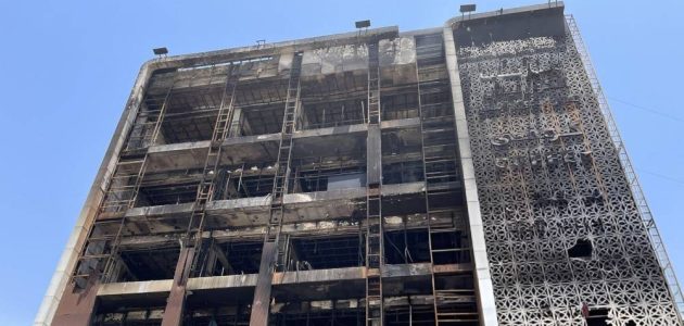 حريق المركز التجاري في الكوت يودي بحياة 60 شخصًا في العراق 1 حريق المركز التجاري في الكوت يودي بحياة 60 شخصًا في العراق