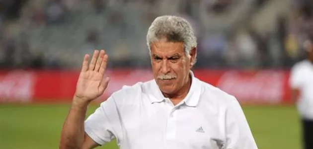حسن شحاتة يعود إلى منزله بعد تحسن حالته الصحية 1 حسن شحاتة يعود إلى منزله بعد تحسن حالته الصحية