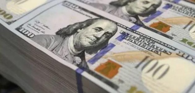سعر الدولار يواصل التحرك أمام الجنيه في البنوك المصرية اليوم الإثنين 1 سعر الدولار يواصل التحرك أمام الجنيه في البنوك المصرية اليوم الإثنين