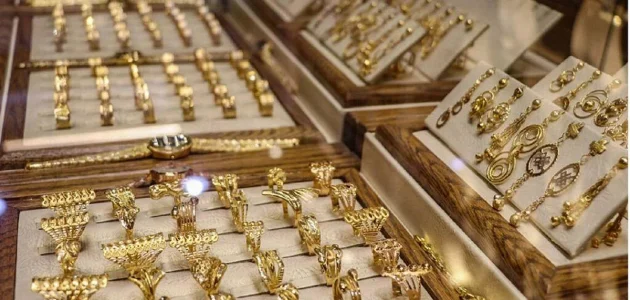 سعر الذهب في السعودية اليوم السبت 1-2-1447 يتأثر بانخفاضه عالميًا 1 سعر الذهب في السعودية اليوم السبت 1-2-1447 يتأثر بانخفاضه عالميًا
