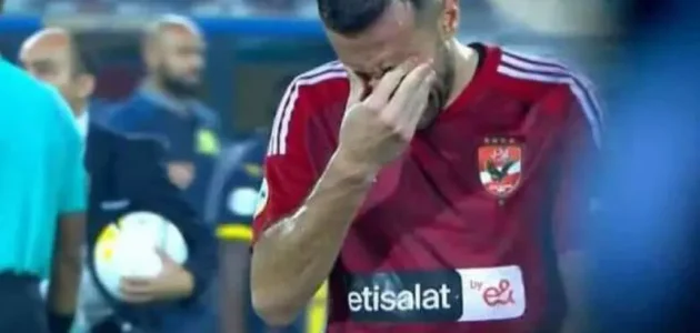 فيفا يعرقل انتقال علي معلول ونجوم الزمالك إلى الدوري التونسي 1 فيفا يعرقل انتقال علي معلول ونجوم الزمالك إلى الدوري التونسي