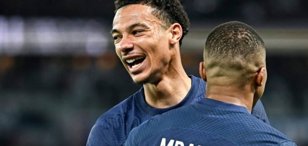 ليفربول يتعاقد مع الهداف الفرنسي لتعزيز صفوفه 1 ليفربول يتعاقد مع الهداف الفرنسي لتعزيز صفوفه