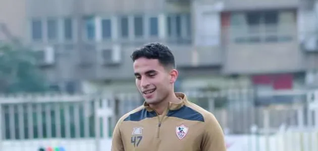 محمد حمدي يكشف عن شرف اللعب للزمالك ويعلق على مفاوضات الأهلي 1 محمد حمدي يكشف عن شرف اللعب للزمالك ويعلق على مفاوضات الأهلي