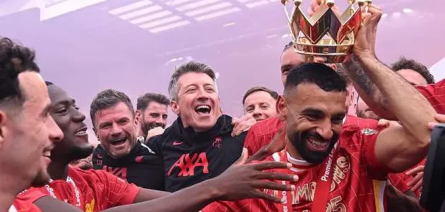 محمد صلاح يتصدر تصويت الجماهير متفوقًا على هالاند وميسي في سباق الأفضل 2025 1 محمد صلاح يتصدر تصويت الجماهير متفوقًا على هالاند وميسي في سباق الأفضل 2025