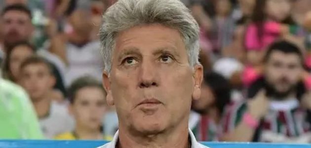 مدرب فلومينينسي يصف الهلال بأحد أقوى الخصوم في تاريخ مواجهاتهم 1 مدرب فلومينينسي يصف الهلال بأحد أقوى الخصوم في تاريخ مواجهاتهم