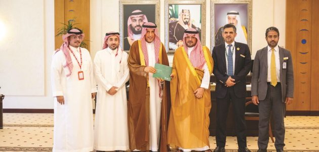 نائب أمير القصيم يستلم تقريرًا هامًا من "الخطوط السعودية" لتعزيز خدمات النقل الجوي