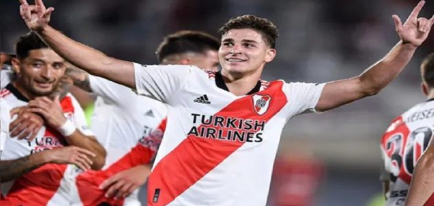 ناد بروشن يسعى لضم مانويل لانزيني في مفاوضات مثيرة 1 ناد بروشن يسعى لضم مانويل لانزيني في مفاوضات مثيرة