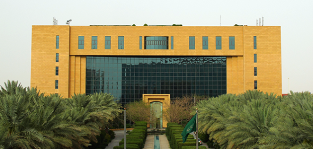 وزارة الشؤون البلدية تفرض شروطًا جديدة لحماية خصوصية المساكن السكنية من كشف مساكن العمالة المجاورة 1 وزارة الشؤون البلدية تفرض شروطًا جديدة لحماية خصوصية المساكن السكنية من كشف مساكن العمالة المجاورة