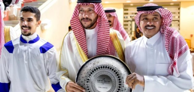 محافظ الطائف يكرم الجواد "وقتك" بكأس إمارة منطقة مكة المكرمة 1 محافظ الطائف يكرم الجواد "وقتك" بكأس إمارة منطقة مكة المكرمة