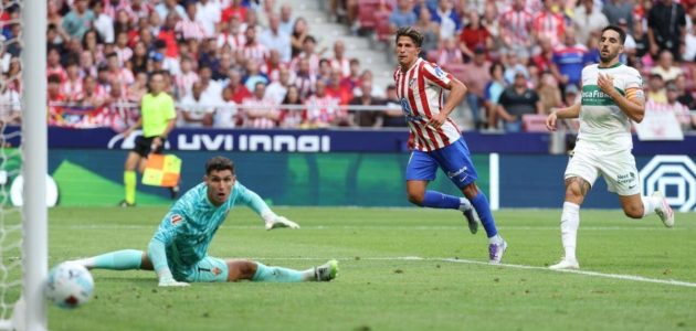 أتلتيكو مدريد يستمر في سلسلة النتائج المخيبة بتعادل جديد أمام إلتشي في الليغا 1 أتلتيكو مدريد يستمر في سلسلة النتائج المخيبة بتعادل جديد أمام إلتشي في الليغا