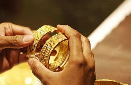 أسعار الذهب في السعودية تسجل 355.25 ريال لعيار 21 في ختام تعاملات الإثنين 25 أغسطس 2025 1 أسعار الذهب في السعودية تسجل 355.25 ريال لعيار 21 في ختام تعاملات الإثنين 25 أغسطس 2025